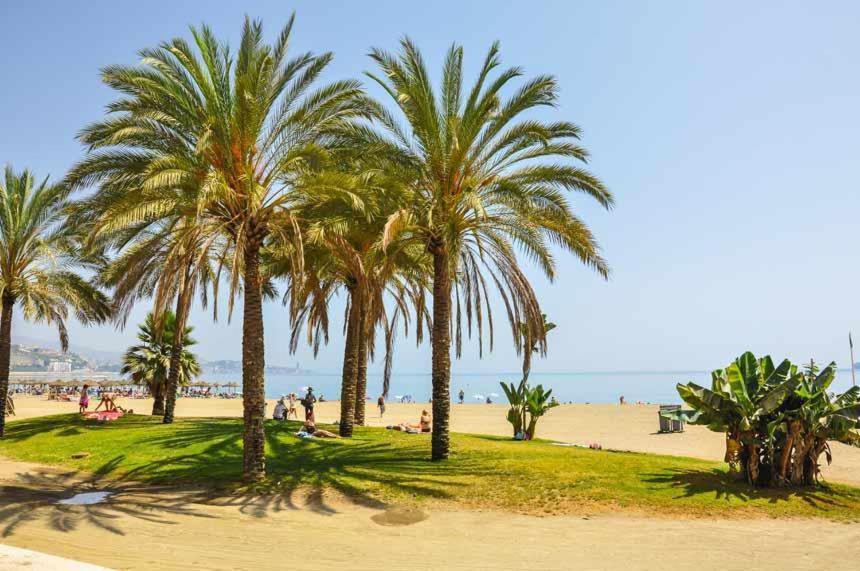 Casa Fenicia - Cosy Apartment With Free Private Parking Málaga Exterior foto